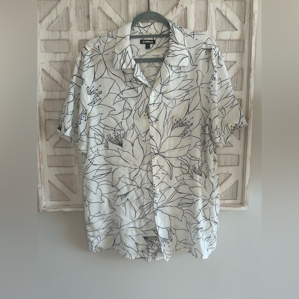 Express Men's White Shirt with Black Floral Design - Picture 1 of 7